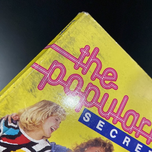 The Popularity Secret by Cindy Savage - Vintage Paperback Novel - Picture 8 of 8